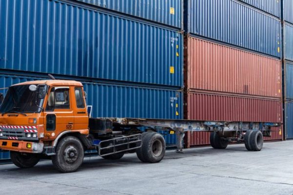 Aké sú rozmery kontajnerov nákladnej prepravy? 